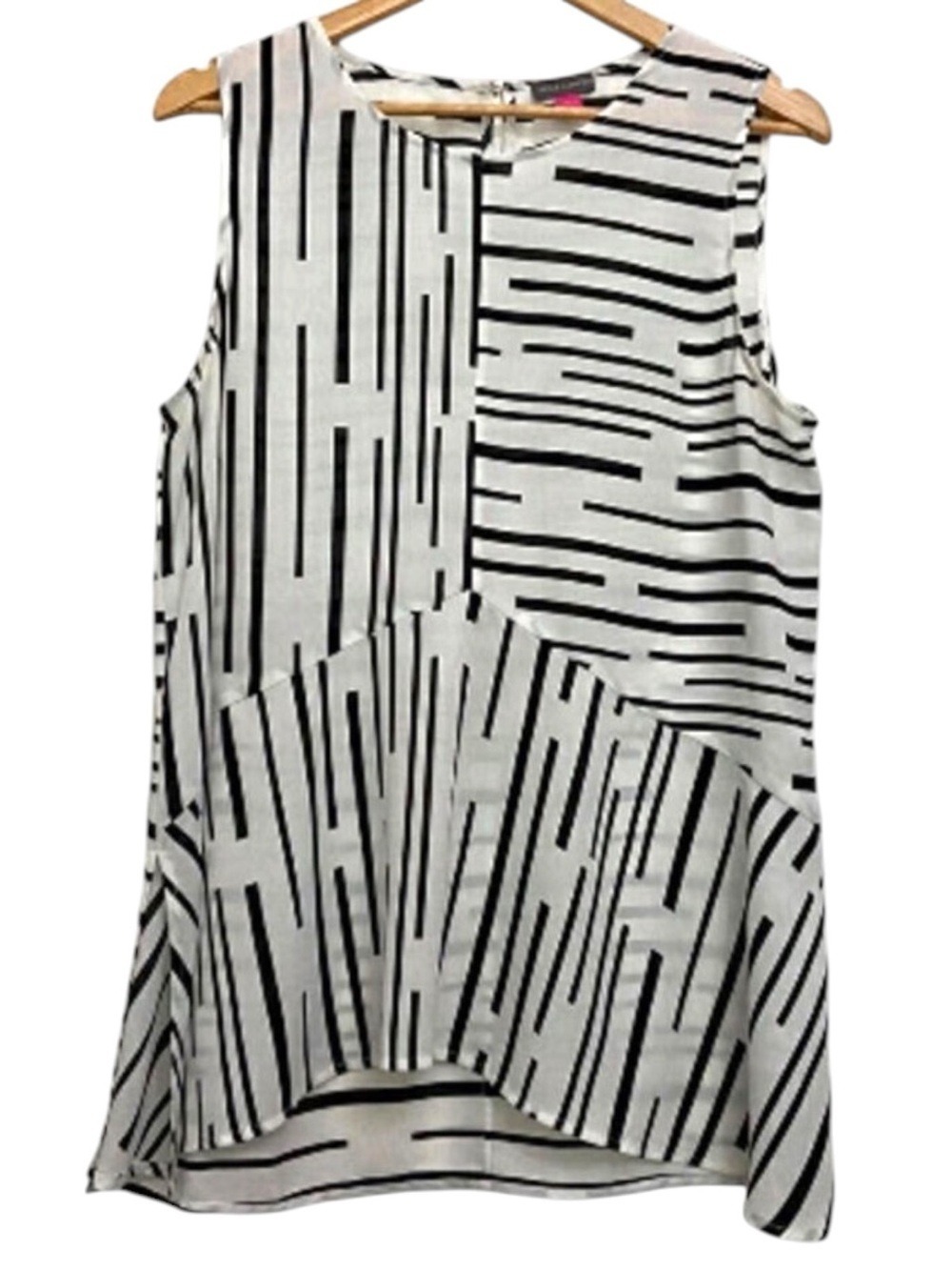VINCE Camuto sleeveless top black white Large summer peplum blouse Large